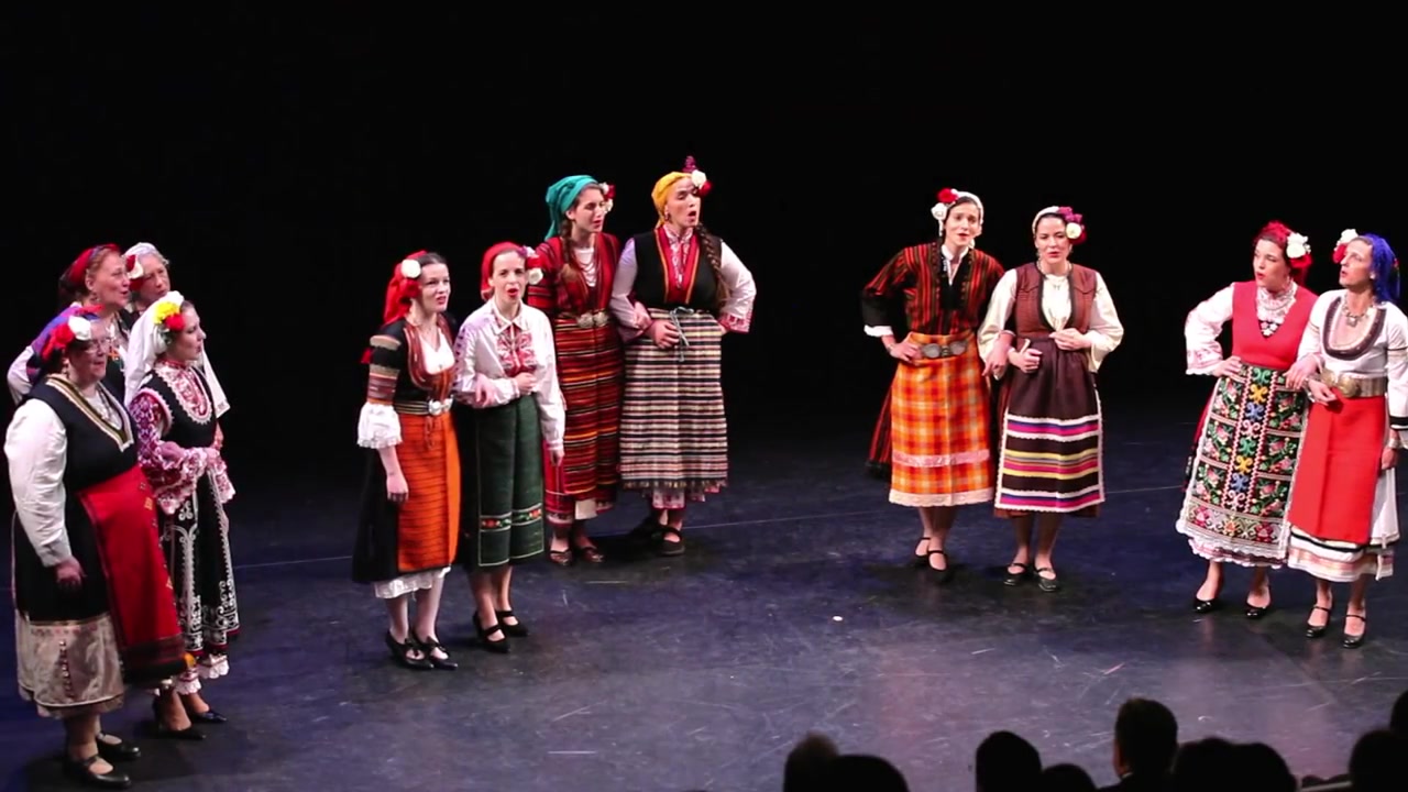 Yasna Voices group photo